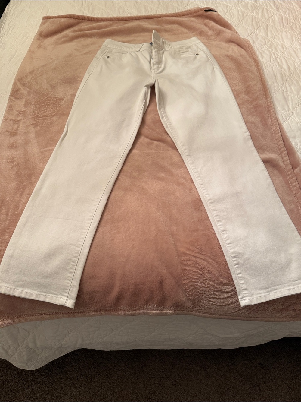 Democracy White Straight-Leg Jeans